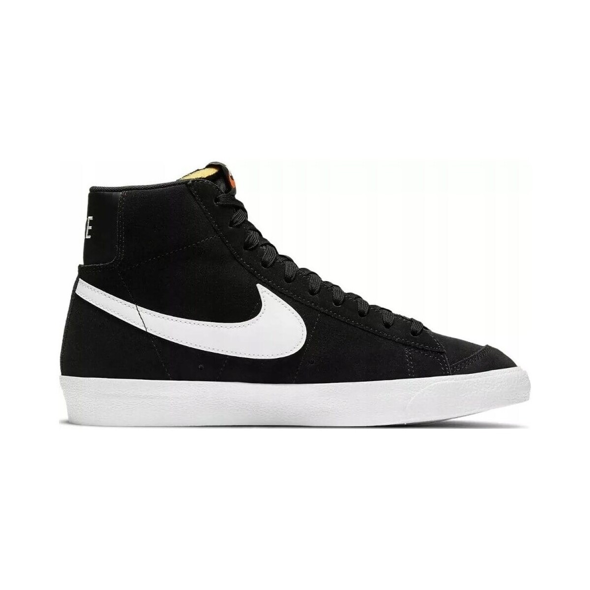 Nike Visoke superge Blazer Mid &amp;#039;77 Bela Slike