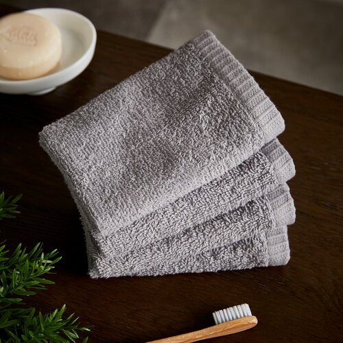 Catherine Lansfield Sive hitro su&amp;scaron;eče bombažne brisače v kompletu 4 ks 30x30 cm Quick Dry &amp;ndash; Slike