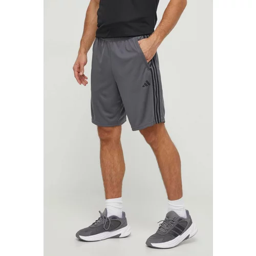 Adidas Kratke hlače za vadbo Train Essentials siva barva