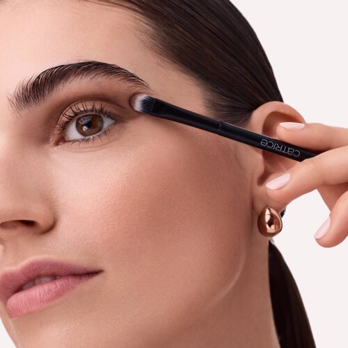 Catrice Effect Eyeshadow Duo Brush obostrani kist za sjenila za oči 1 kom Slike