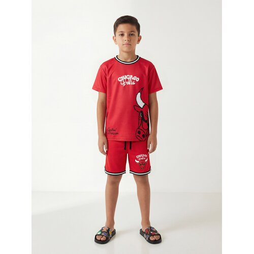 Sinsay Lude kratke hlače s printom Chicago Bulls NBA Slike