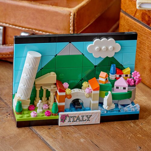 Lego iconic - italy postcard (40818) Slike