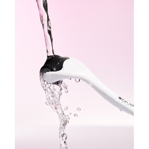 Brushworks Progression Micro Needle Derma Roller mikroiglični aplikator za obraz 0,5 mm 1 kos Slike