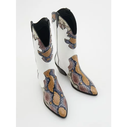 Reserved usnjeni kavbojski škornji z živalskim motivom - večbarvno