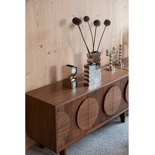 Zuiver Rjava nizka komoda v orehovem dekorju 120x58 cm Groove &amp;ndash; Slike