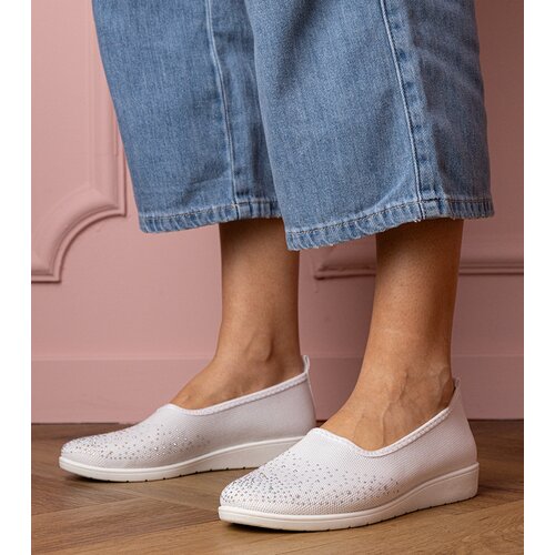 D/CEO marka niezdefiniowana White women's sneakers with rhinestones Luizet Cijene