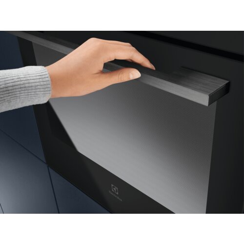 Electrolux KOAAS31WT ugradna rerna Slike
