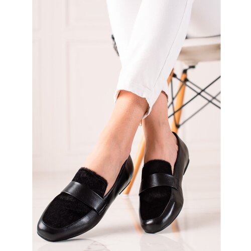 TRENDI BLACK SHOES WITH FUR Cene