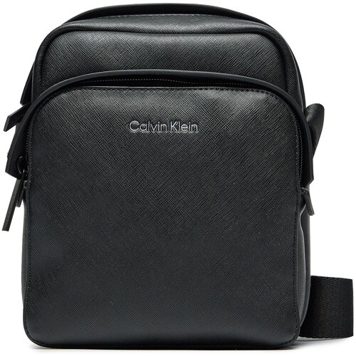 Calvin Klein Torba preko ramena &amp;#039;MUST&amp;#039; crna / srebro Slike