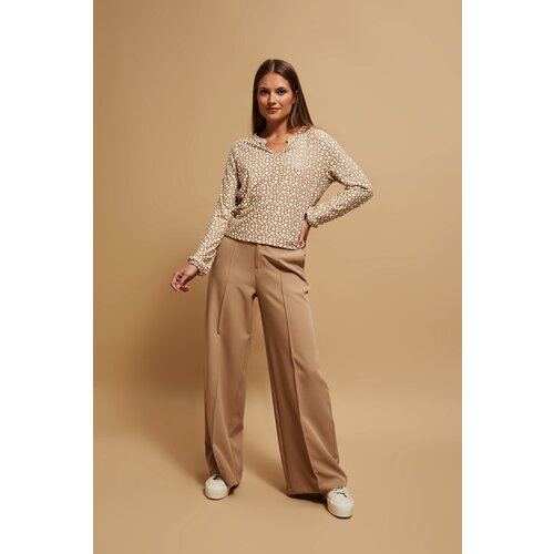 Marisse Patterned V-Neck Blouse With Pearl Slike