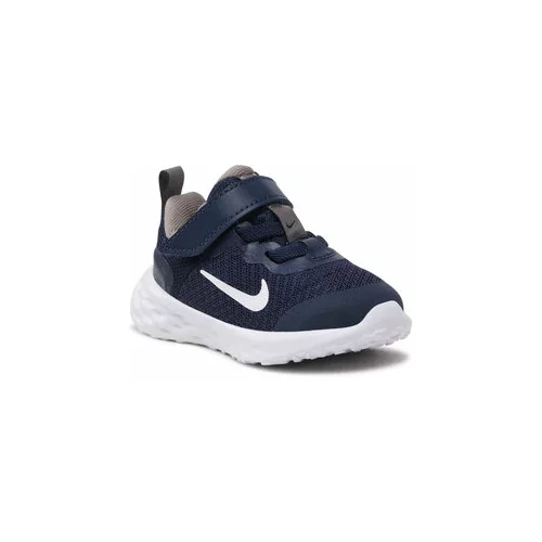 Nike Čevlji Revolution 6 Nn (TDV) DD1094 400 Mornarsko modra