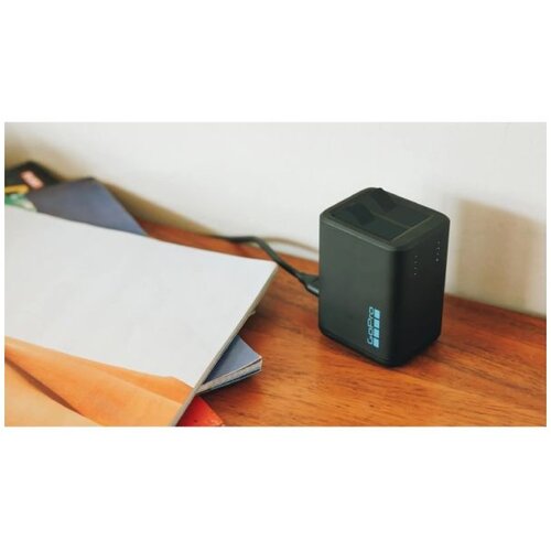 GoPro dvostruki punjač+ dvijeEnduro baterije-... Slike