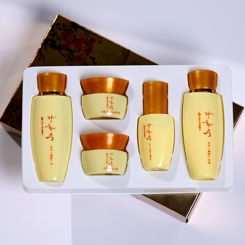 Ja Hwang Su woman skin care set (miniature) Slike