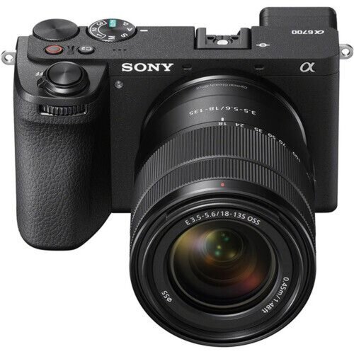 Sony Alpha 6700 kitsa objektivom 18-135mm Cijene