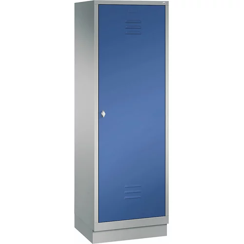 C+P Garderobna omara CLASSIC s podnožjem, vrata čez 2 predelka, 2 predelka, širina 300 mm/predelek, aluminijasto bele / encijan modre barve