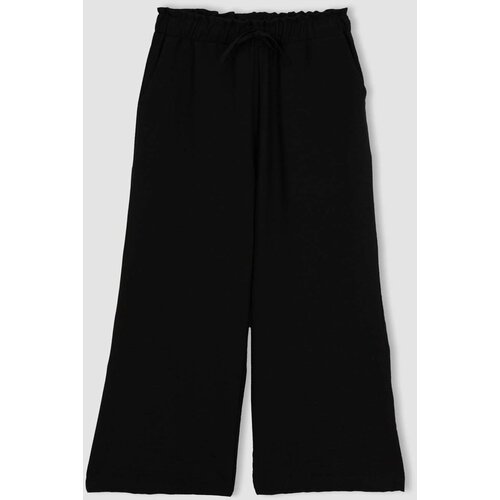Defacto Pocket Detailed Linen Look Capri Trousers Slike