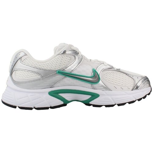 Nike Modne superge V5 Rnr Srebrna Slike