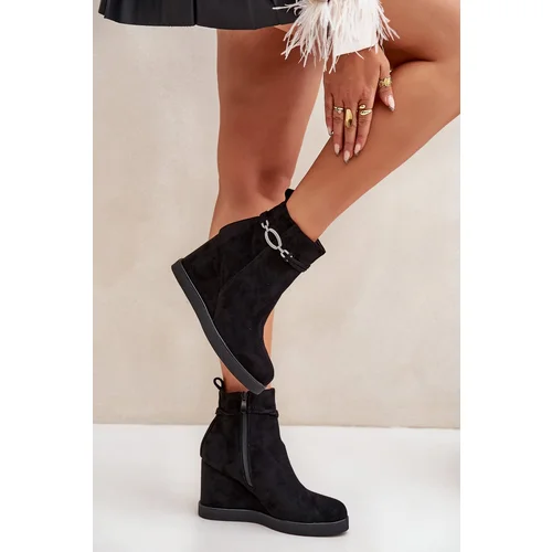 FD1 Wedge Ankle Boots With Decorative Strap Black Kaiviana