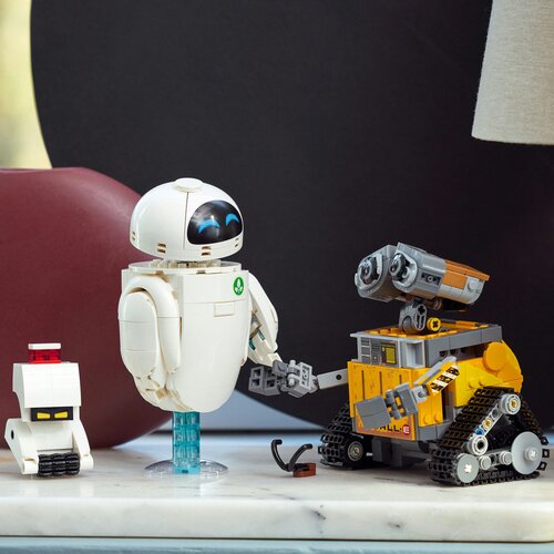 Lego Igračka WALL-E i EVE Slike
