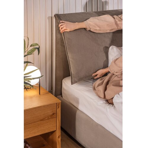 Bonami Selection Smeđe-sivi tapecirani bračni krevet s podnicom i prostorom za odlaganje 180x200 cm Thessa Pillow &amp;ndash; Slike