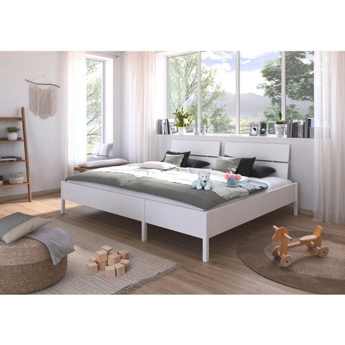 Rauch Möbel POSTELJA 240 cm x 200 cm , leseni material bela Cene
