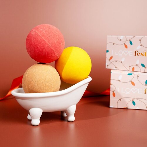 I love... Special Moments Festive Fun kroglica za kopel di&amp;scaron;ave Cinnamon, Pumpkin Spice, Gingerbread 3x150 g Slike