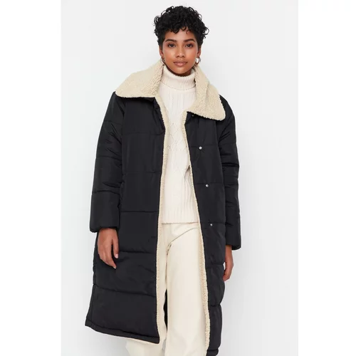 Trendyol Black Oversize Fur Detailed Inflatable Coat