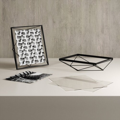 Umbra Crni metalni stojeći/viseći okvir 25x30 cm Prisma &amp;ndash; Slike