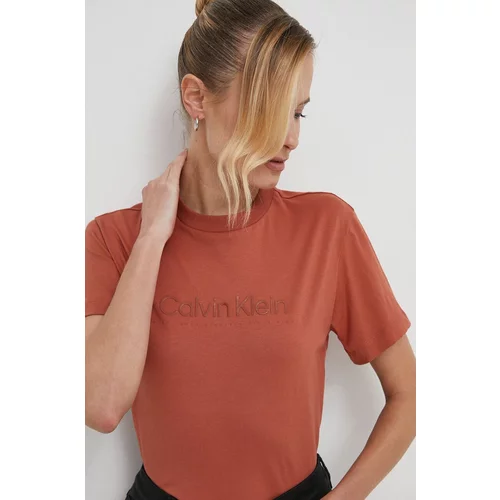 Calvin Klein Bombažna kratka majica ženski, rjava barva