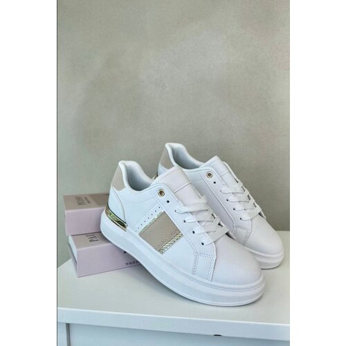 Kesi Fashionable women&amp;#039;s platform sneakers made of eco-leather beige Nevisase Slike