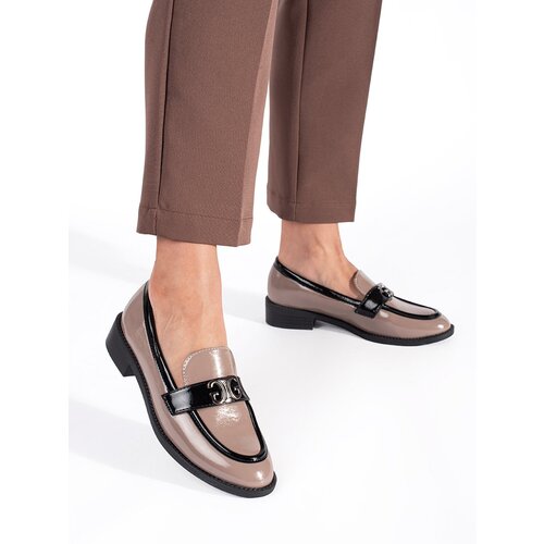 Shelvt Lacquered beige and black women&amp;#039;s loafers Slike