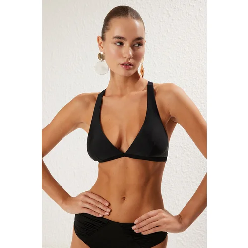 Trendyol Black*001 Straight Strappy Bikini Top