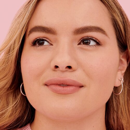Benefit Goof Proof Brow Powder puder za obrvi odtenek 2,5 Neutral Blonde 1,9 g Slike