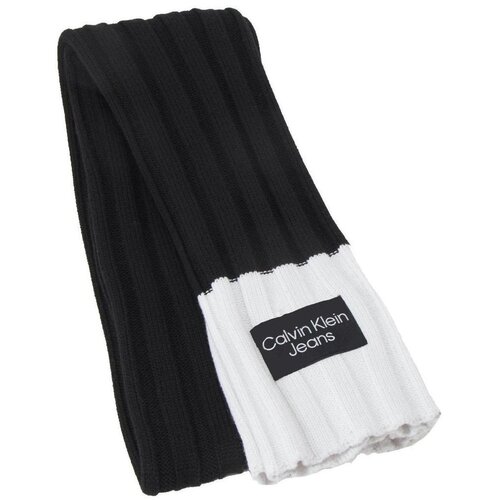 Calvin Klein Jeans - Crna Slike