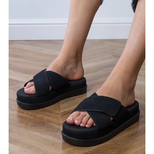 Gemre Black platform flip-flops with straps Juko Cene
