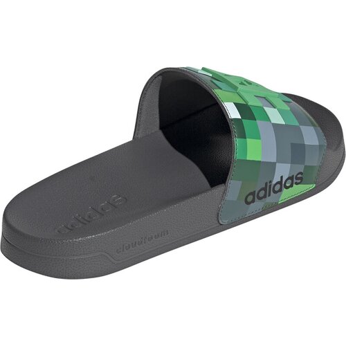 Adidas Mu&scaron;ke papuče Adilette Shower Minecraft, Zeleno-crne Cene