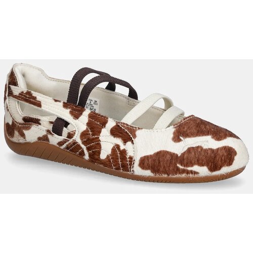 Puma Usnjene balerinke Speedcat Ballet Cow Wns bež barva, 407787 Slike