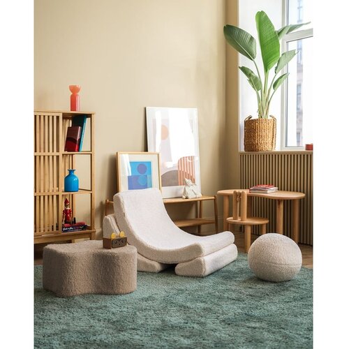 Wigiwama Svetlo rjav otro&amp;scaron;ki tabure iz tkanine boucl&amp;eacute; Cloud &amp;ndash; Slike