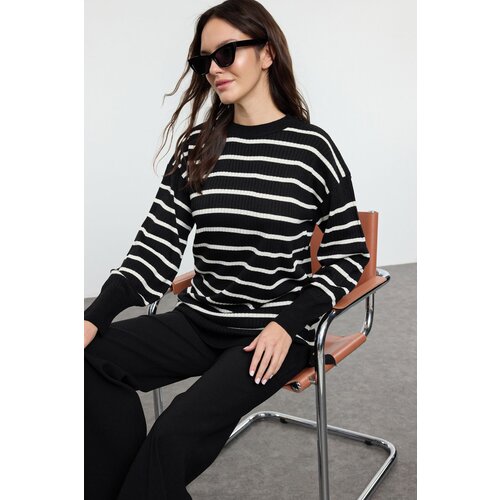 Trendyol Black Striped Single Plait Knitwear Cene