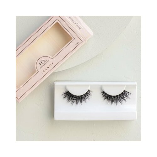 House of Lashes Iconic&amp;reg; Lite Lashes Slike