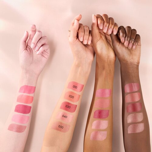 Catrice Blushin&amp;#039; Charm Multi Stick rdečilo z osvetljevalcem v paličici odtenek 020 Coral Cutie 5.5 g Slike