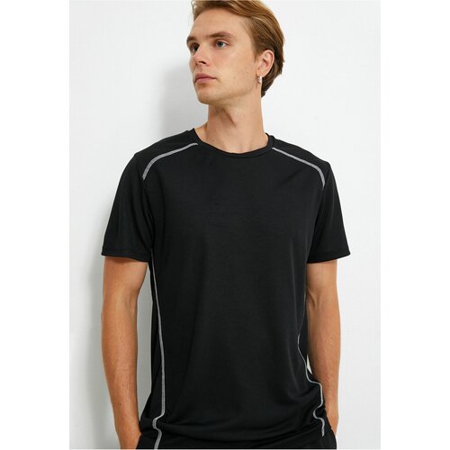 Koton Sports T-Shirt with Stitching Detail Crew Neck Short Sleeved. Slike