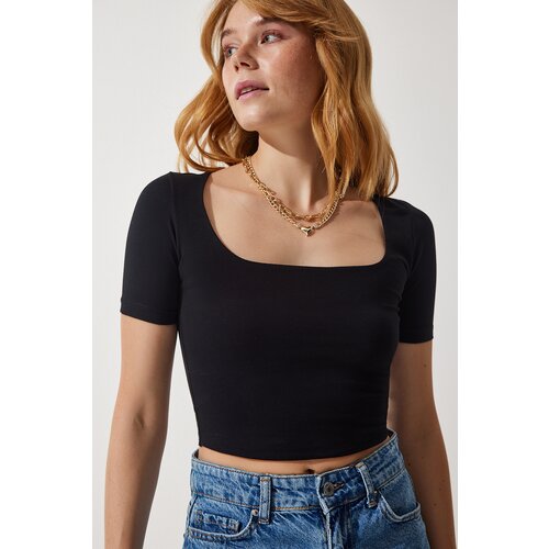  Women's black square neck crop knitted t-shirt Cene