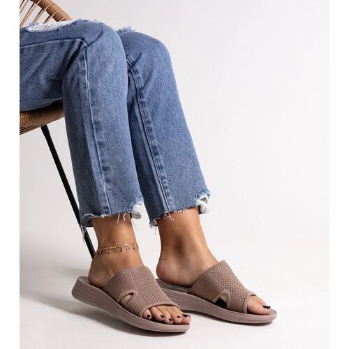 D/CEO Black sandals on a block heel Millo Cene