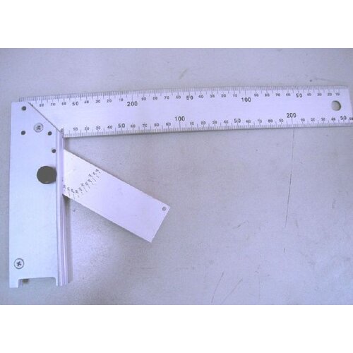Womax lenjir vinkla sa uglomerom 250mm ( 0571877 ) Slike