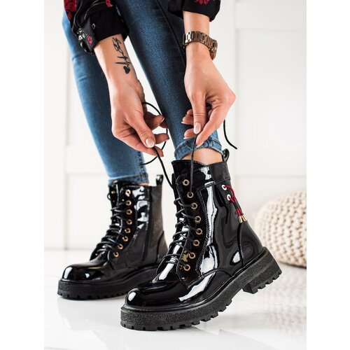 Shelvt GOODIN LACQUERED LACE-UP ANKLE BOOTS Cijene