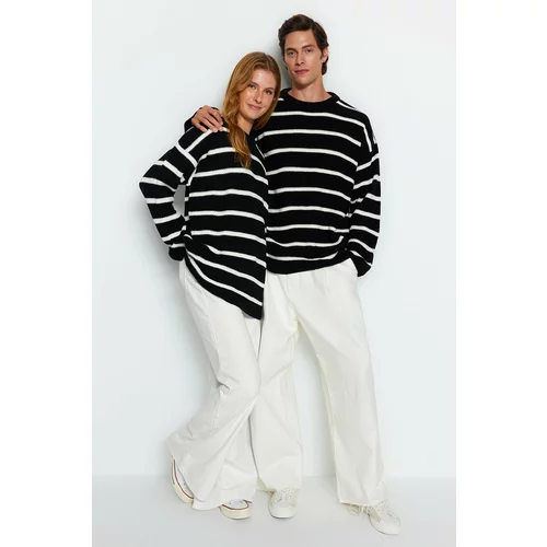 Trendyol Black Unisex Oversize Fit Wide Fit Crew Neck Striped Knitwear Sweater.