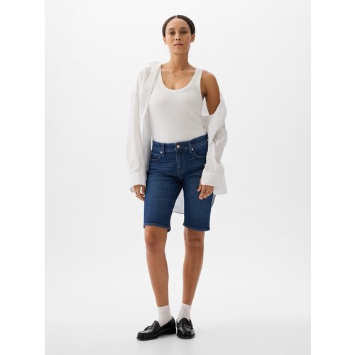 GAP Mid Rise Denim Shorts - Women's Cijene