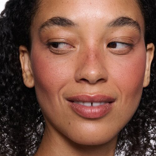 MAC Cosmetics Skinfinish Colourstruck rumenilo nijansa Raizin The Roof 4.5 g Slike