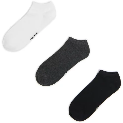 Cropp muški komplet od 3 para niskih čarapa - Svijetlo siva  2184Z-09X